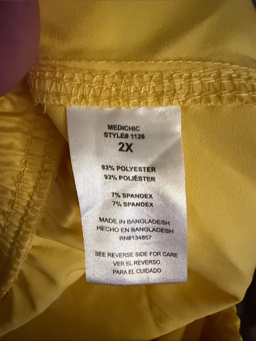 Women's Yellow Elastic-Waist Straight Leg Scrub Pants - Picture 4 of 4